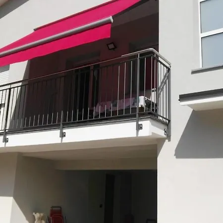 بيت للعطل Casa Bonelli ألبا